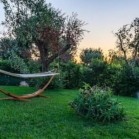 Solara Trullo Retreat Ostuni