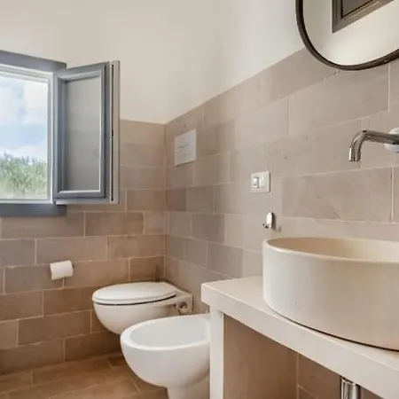 Solara Trullo Retreat וילה אוסטוני