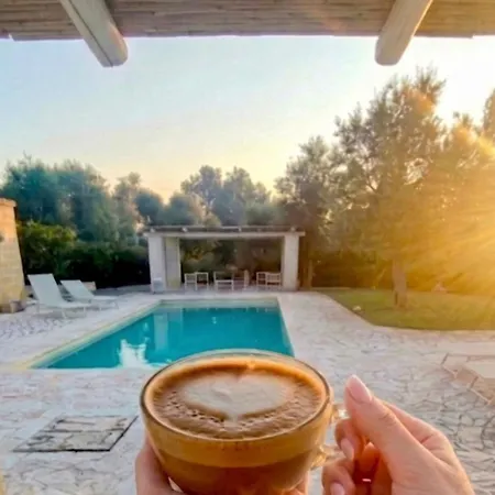 Solara Trullo Retreat Villa *