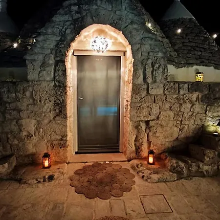 Solara Trullo Retreat וילה