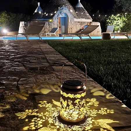 Solara Trullo Retreat אוסטוני