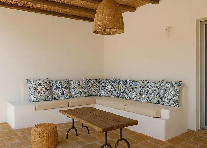 Solara Trullo Retreat Villa *